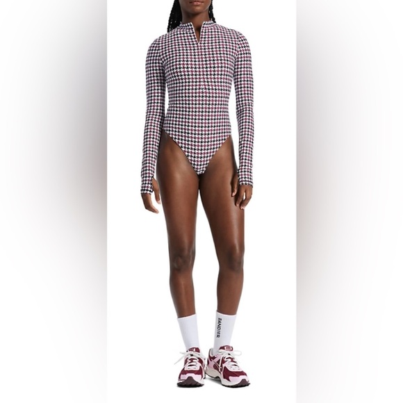 BANDIER Other - Bandier Brio Houndstooth Bodysuit NWT